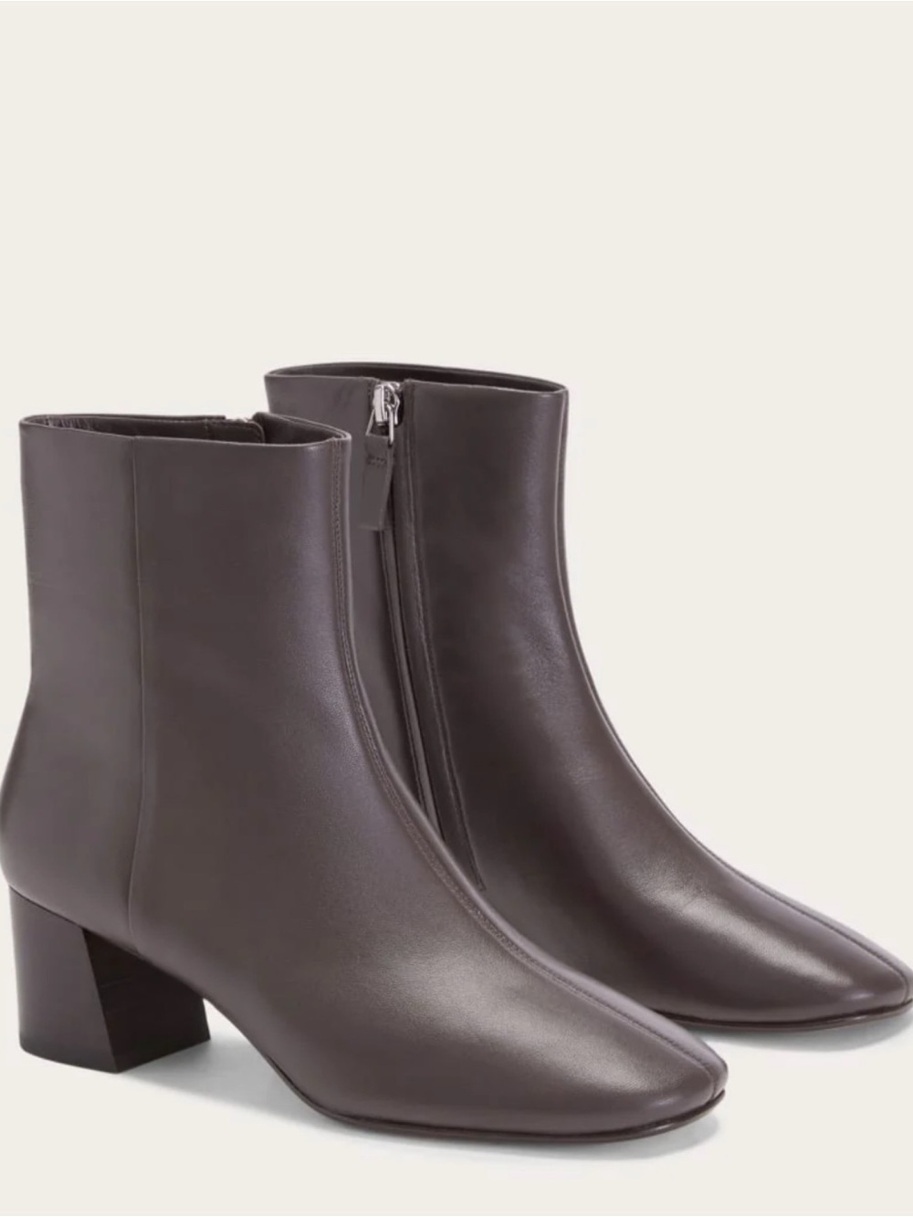Everlane Leather The Day Boot
Size 6